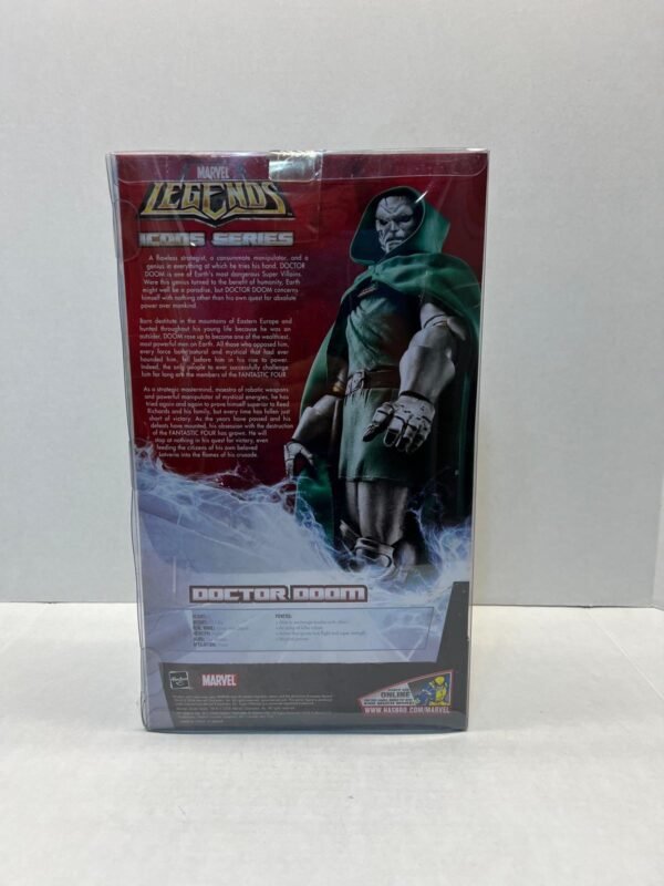 Marvel Series Legends Dr Doom - Image 2